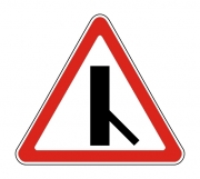 Знак 2.3.6 Примыкание второстепенной дороги 